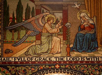 Droitwich, église du Sacré-Cœur et de Sainte-Catherine : mosaïques de Frank Peacock et Gabriel Pippet, années 1920
